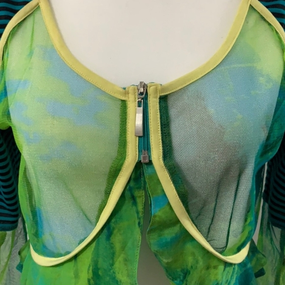 Colourful Cropped Bolero - Picture 2 of 4